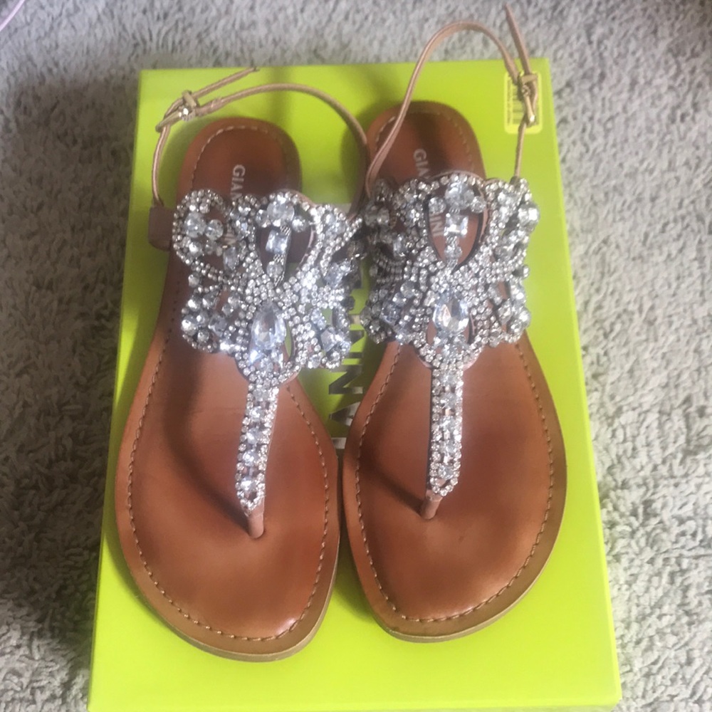 ❤️ GIANNI BINI ADORRA CRYSTAL SANDALS ❤️